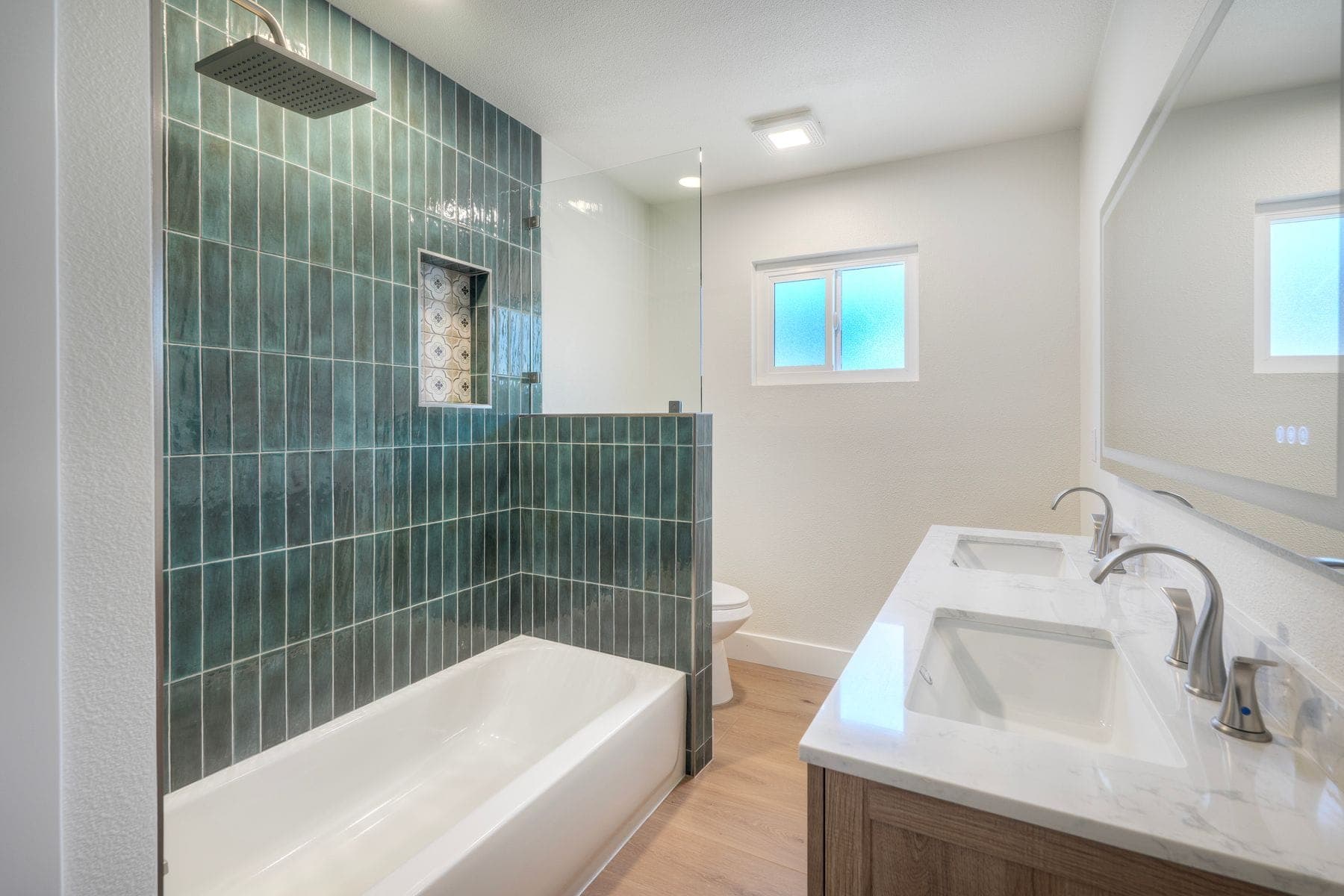 Bath — real estate photography in Vista, CA by Turnkey Media