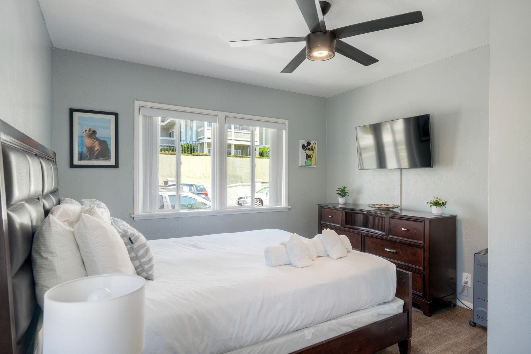Bedroom — real estate photography in Carlsbad, CA by Turnkey Media