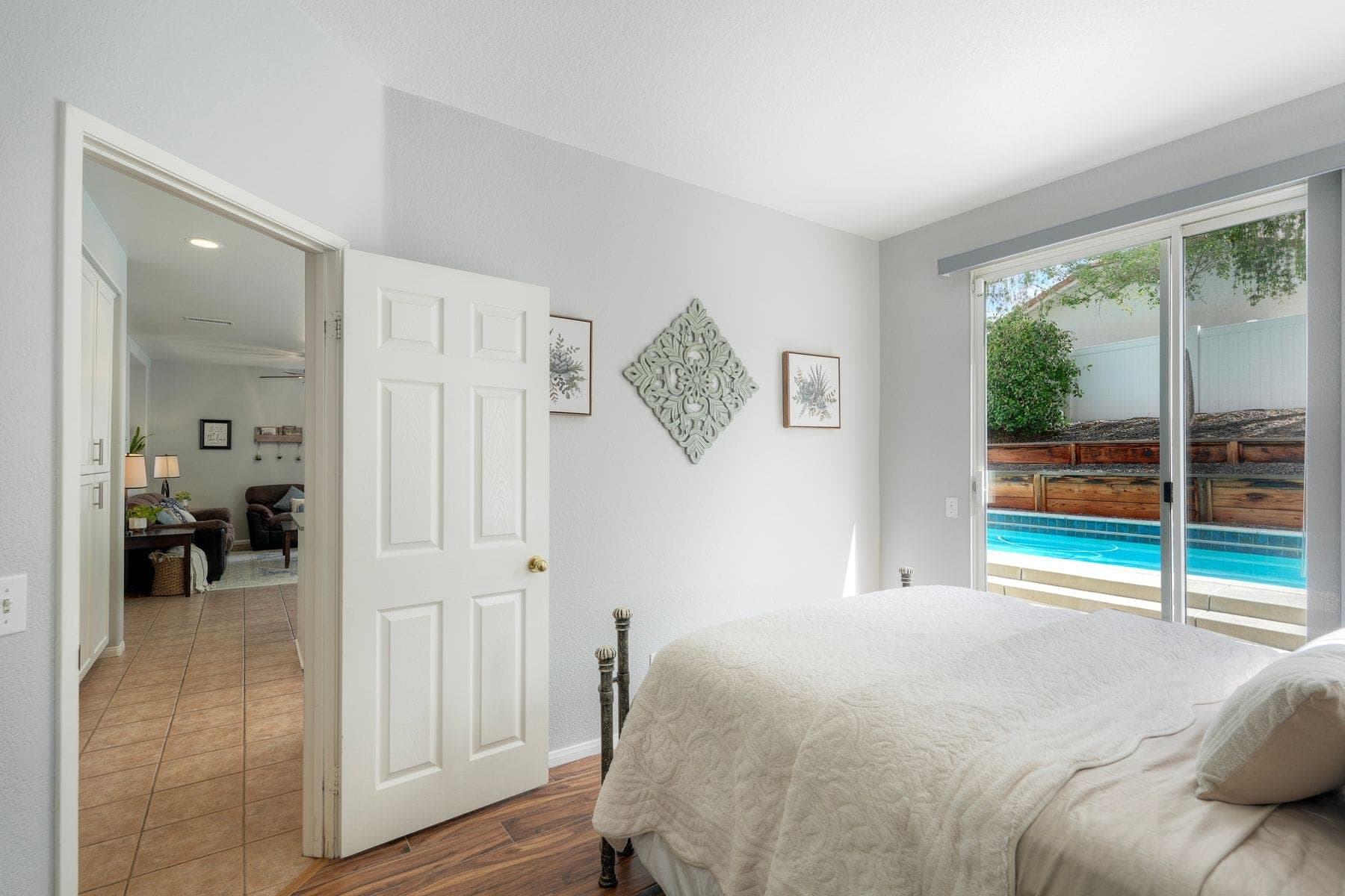 Bedroom — real estate photography in Fallbrook, CA by Turnkey Media