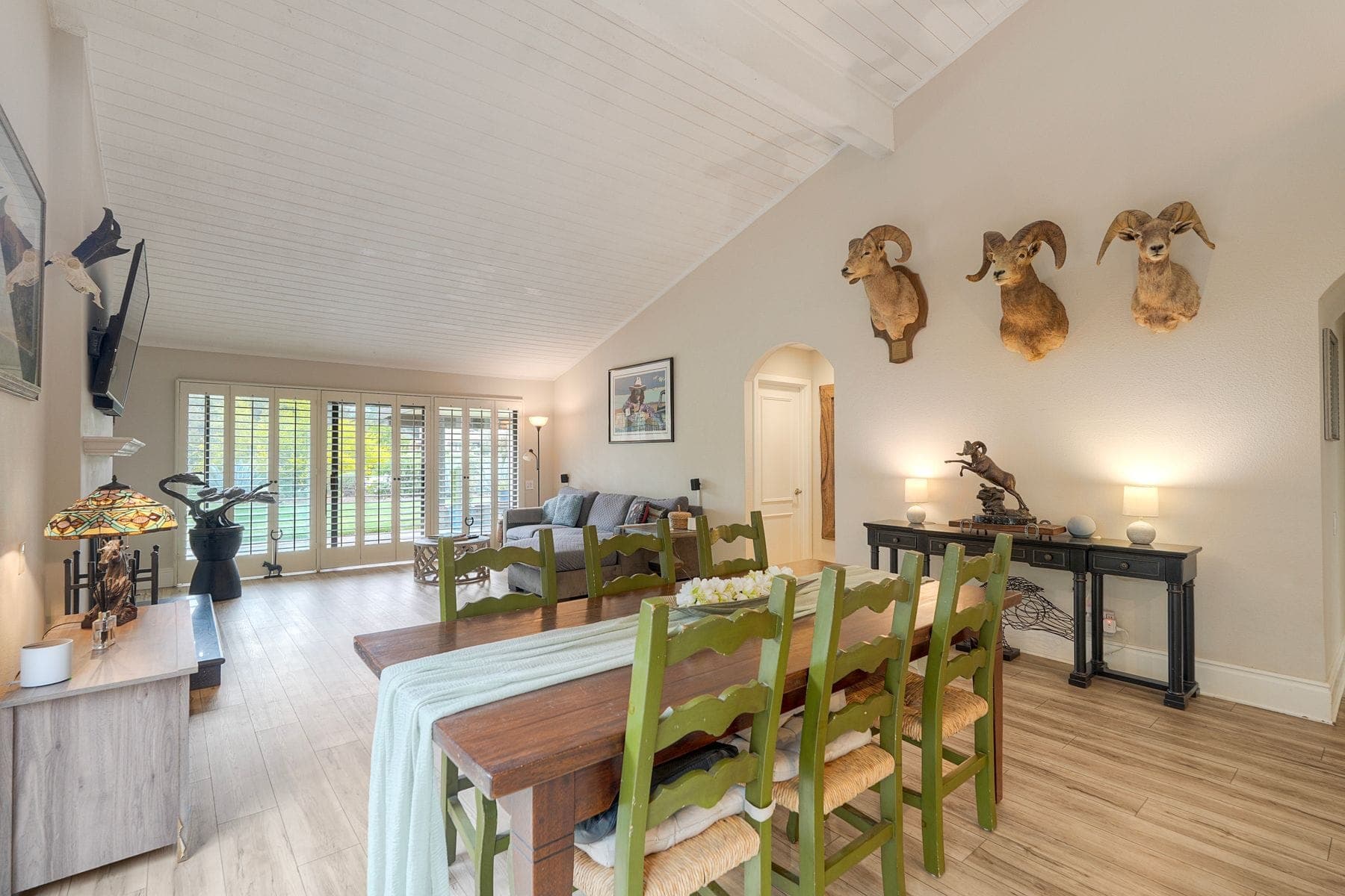 Dining Room — real estate photography in Pauma Valley, CA by Turnkey Media