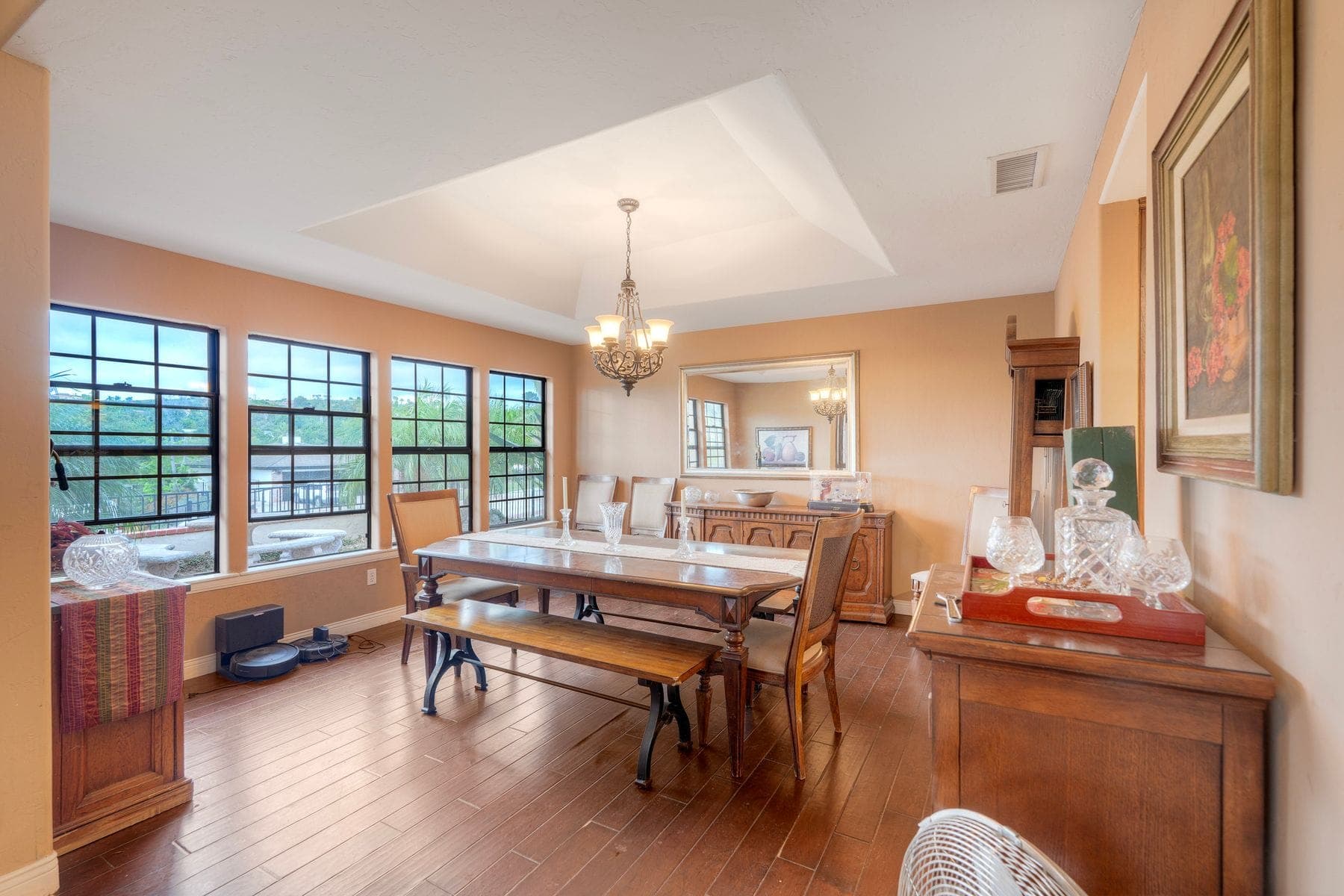 Dining Room — real estate photography in Vista, CA by Turnkey Media