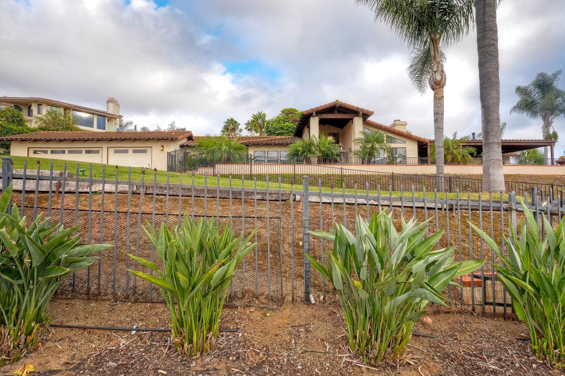 Landscaping — real estate photography in Vista, CA by Turnkey Media