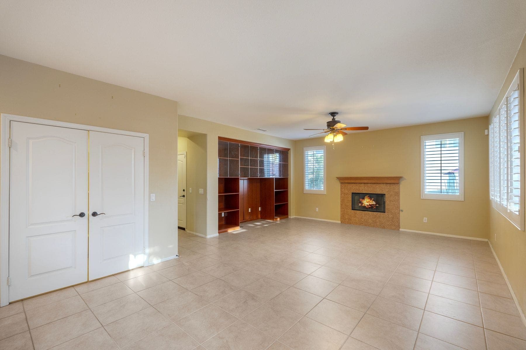 Family Room — real estate photography in Temecula, CA by Turnkey Media