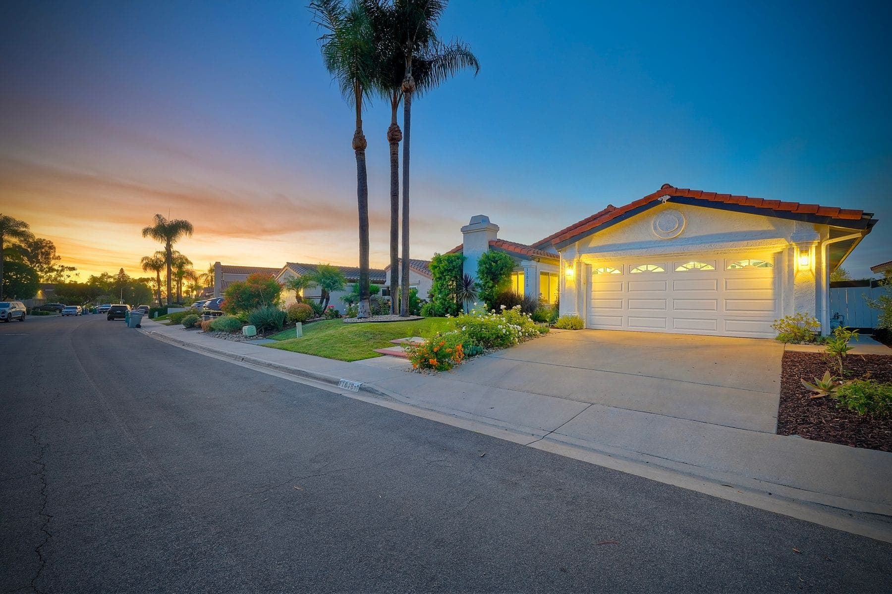 Twilight Exterior — twilight real estate photography of a San Diego, CA home by Turnkey Media