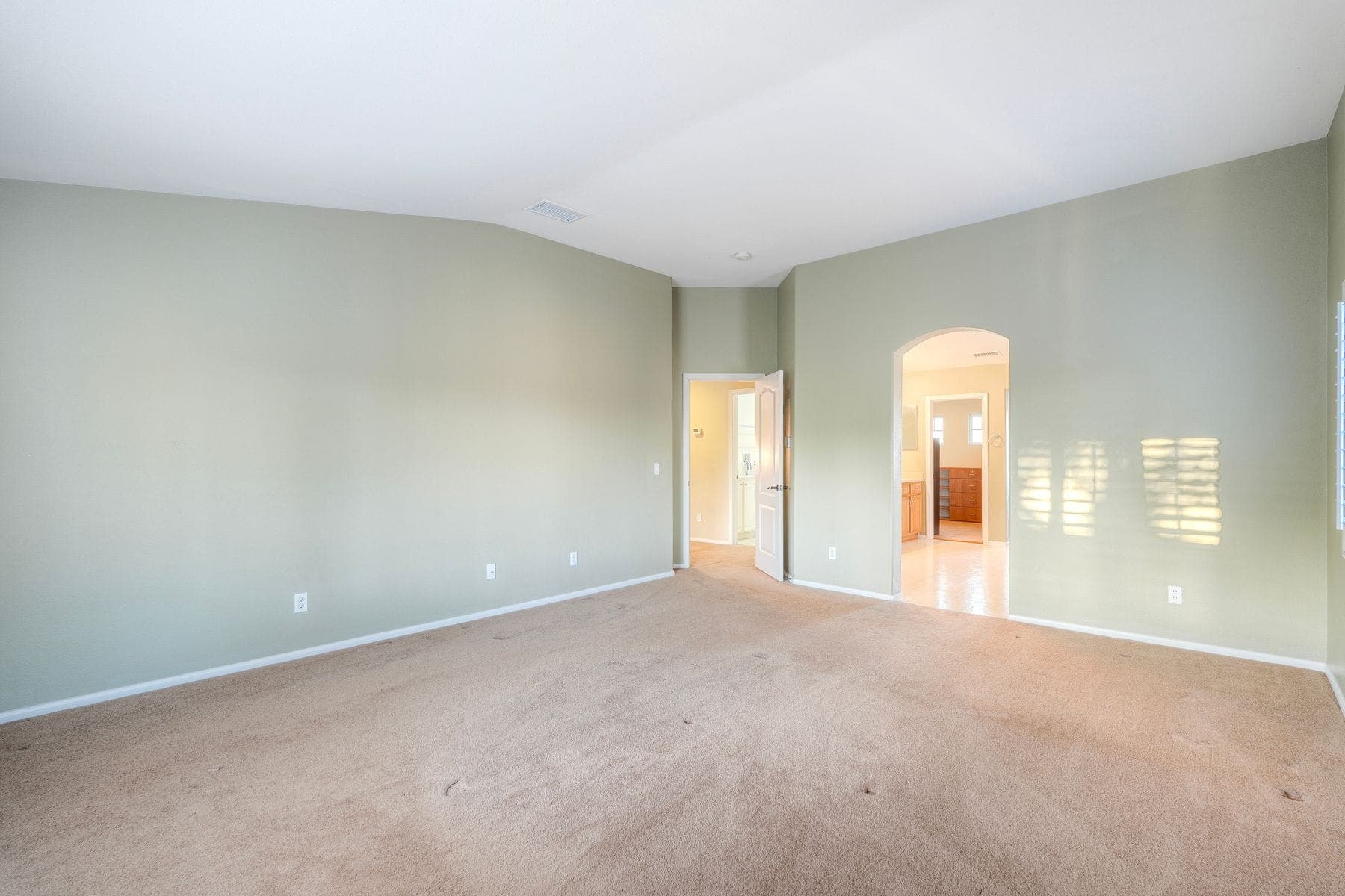 Living Room — real estate photography in Temecula, CA by Turnkey Media