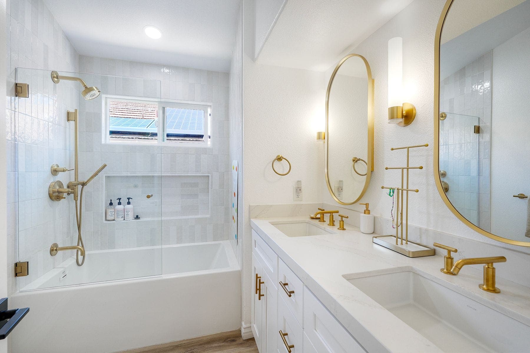 Primary Bath — real estate photography in Poway, CA by Turnkey Media